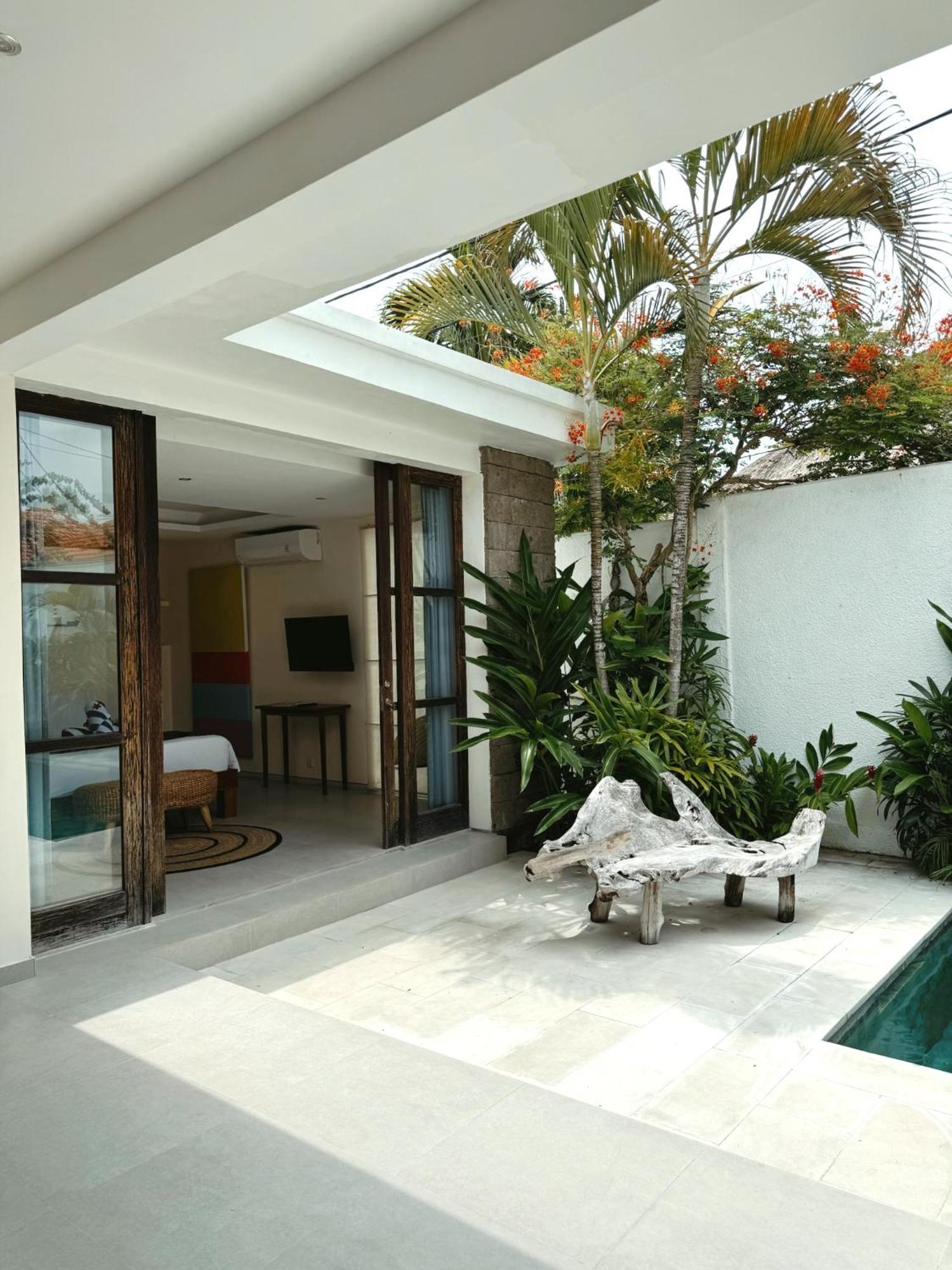 Aster Villa Seminyak Exterior foto